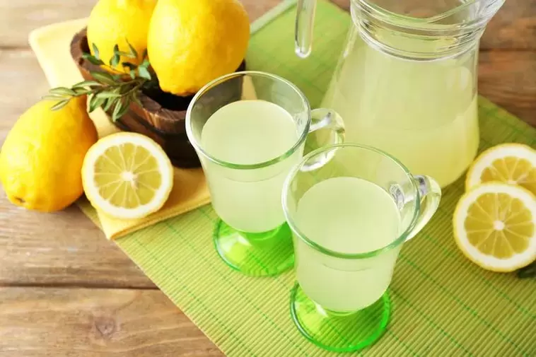lemon water for drinking diet