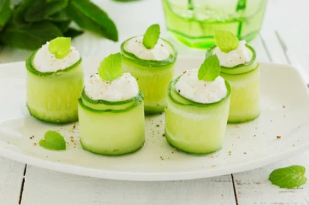 Cucumber rolls on the stage of the Attack